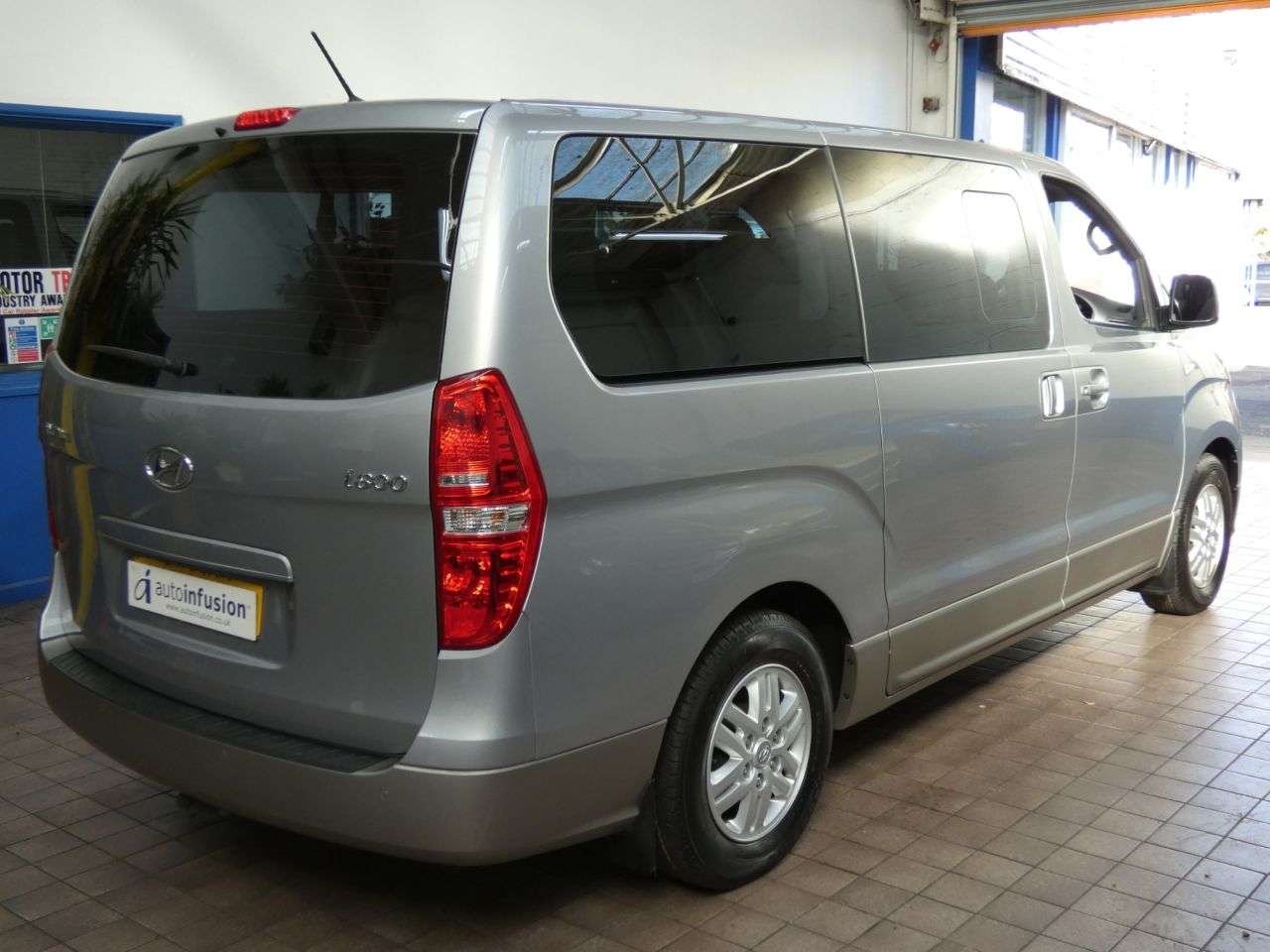 2019 HYUNDAI I800 2019 HYUNDAI I800