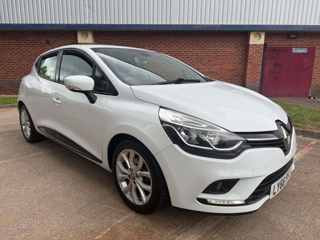 2017 RENAULT CLIO 2017 RENAULT CLIO