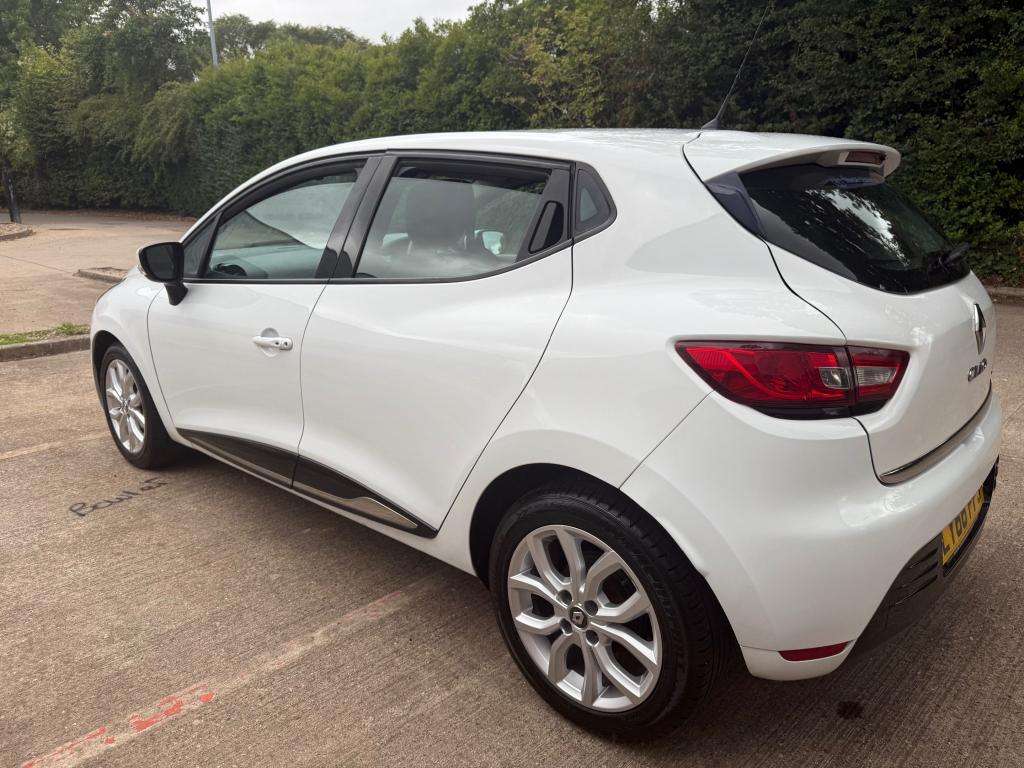 2017 RENAULT CLIO 2017 RENAULT CLIO