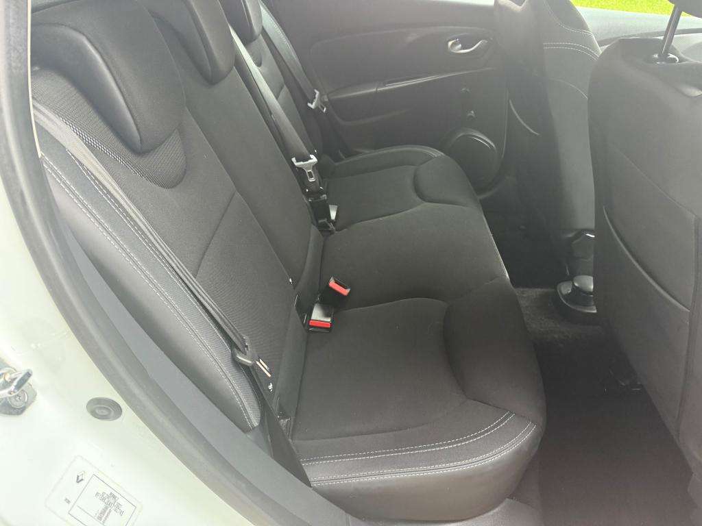 2017 RENAULT CLIO 2017 RENAULT CLIO