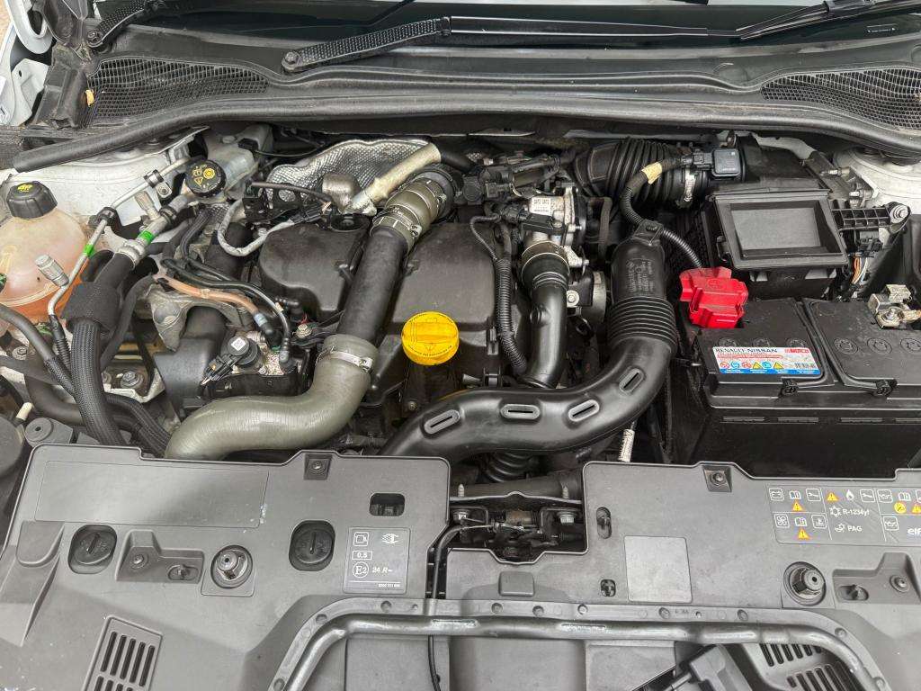 2017 RENAULT CLIO 2017 RENAULT CLIO