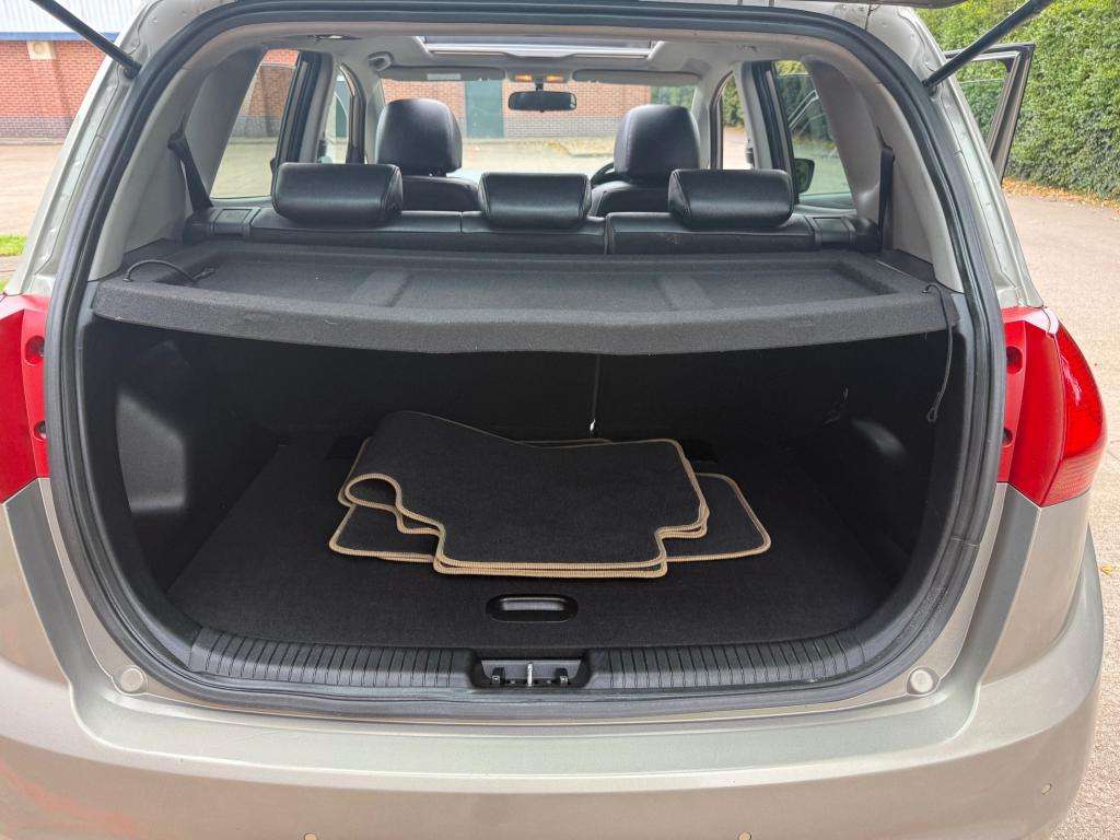 2014 KIA VENGA 2014 KIA VENGA