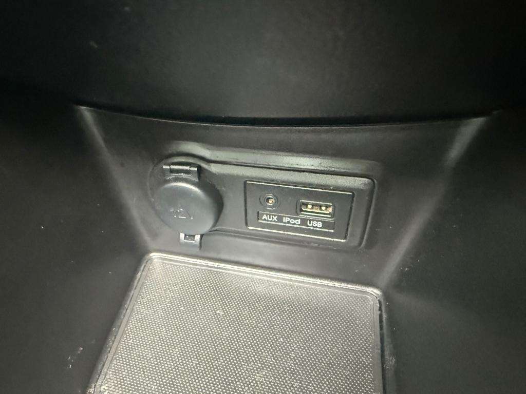 2014 KIA VENGA 2014 KIA VENGA