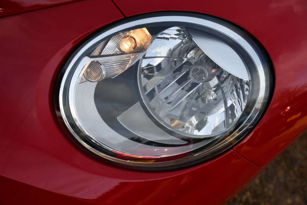 2014 VOLKSWAGEN BEETLE 2014 VOLKSWAGEN BEETLE