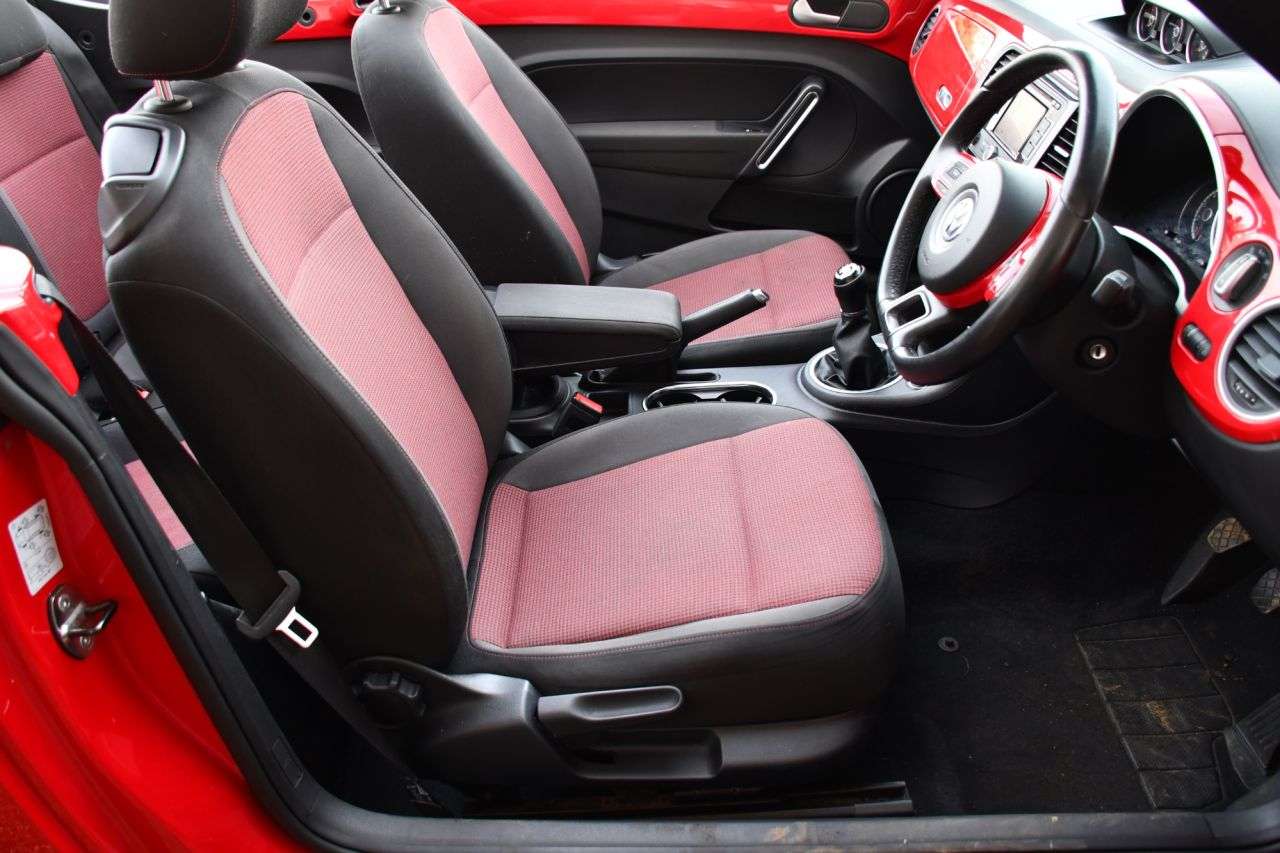 2014 VOLKSWAGEN BEETLE 2014 VOLKSWAGEN BEETLE