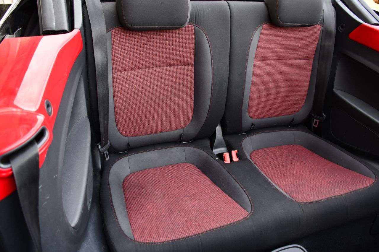 2014 VOLKSWAGEN BEETLE 2014 VOLKSWAGEN BEETLE