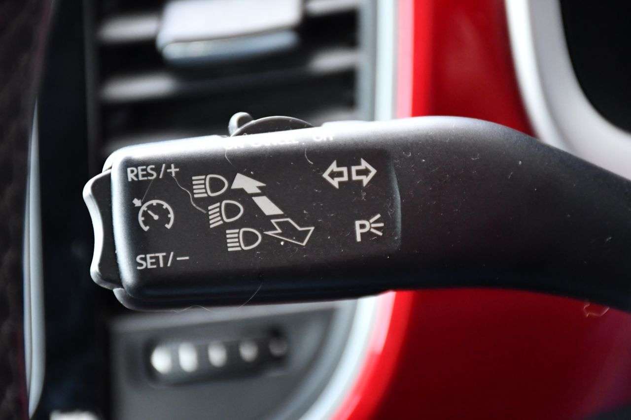 2014 VOLKSWAGEN BEETLE 2014 VOLKSWAGEN BEETLE