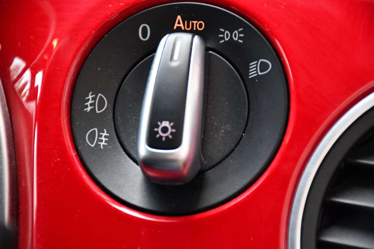 2014 VOLKSWAGEN BEETLE 2014 VOLKSWAGEN BEETLE