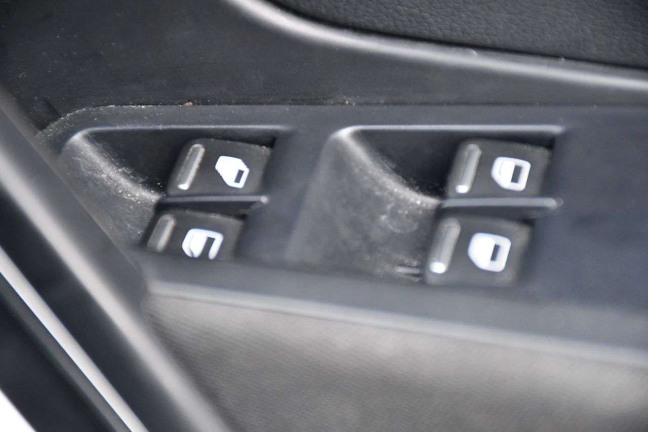 2014 VOLKSWAGEN BEETLE 2014 VOLKSWAGEN BEETLE