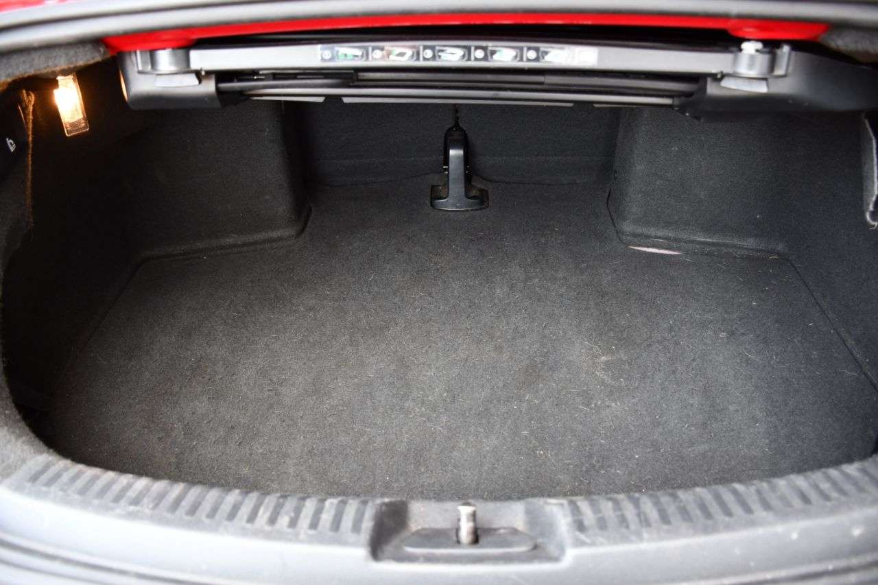 2014 VOLKSWAGEN BEETLE 2014 VOLKSWAGEN BEETLE