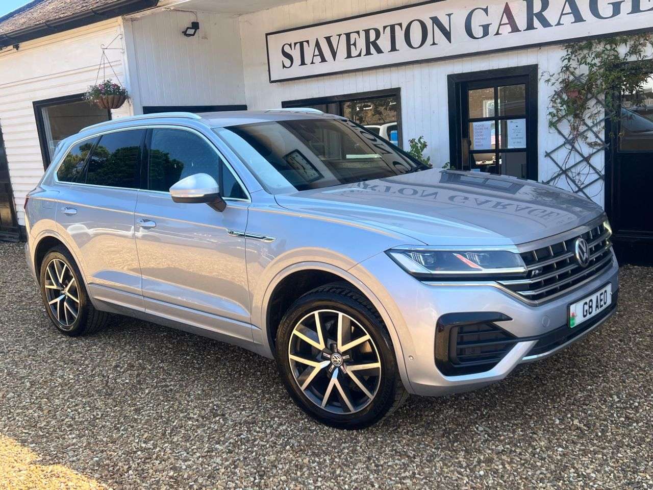 null VOLKSWAGEN TOUAREG null VOLKSWAGEN TOUAREG