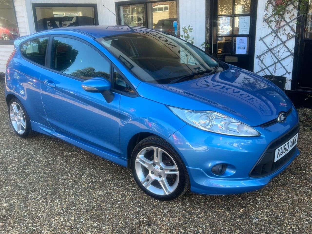 2010 FORD FIESTA 2010 FORD FIESTA