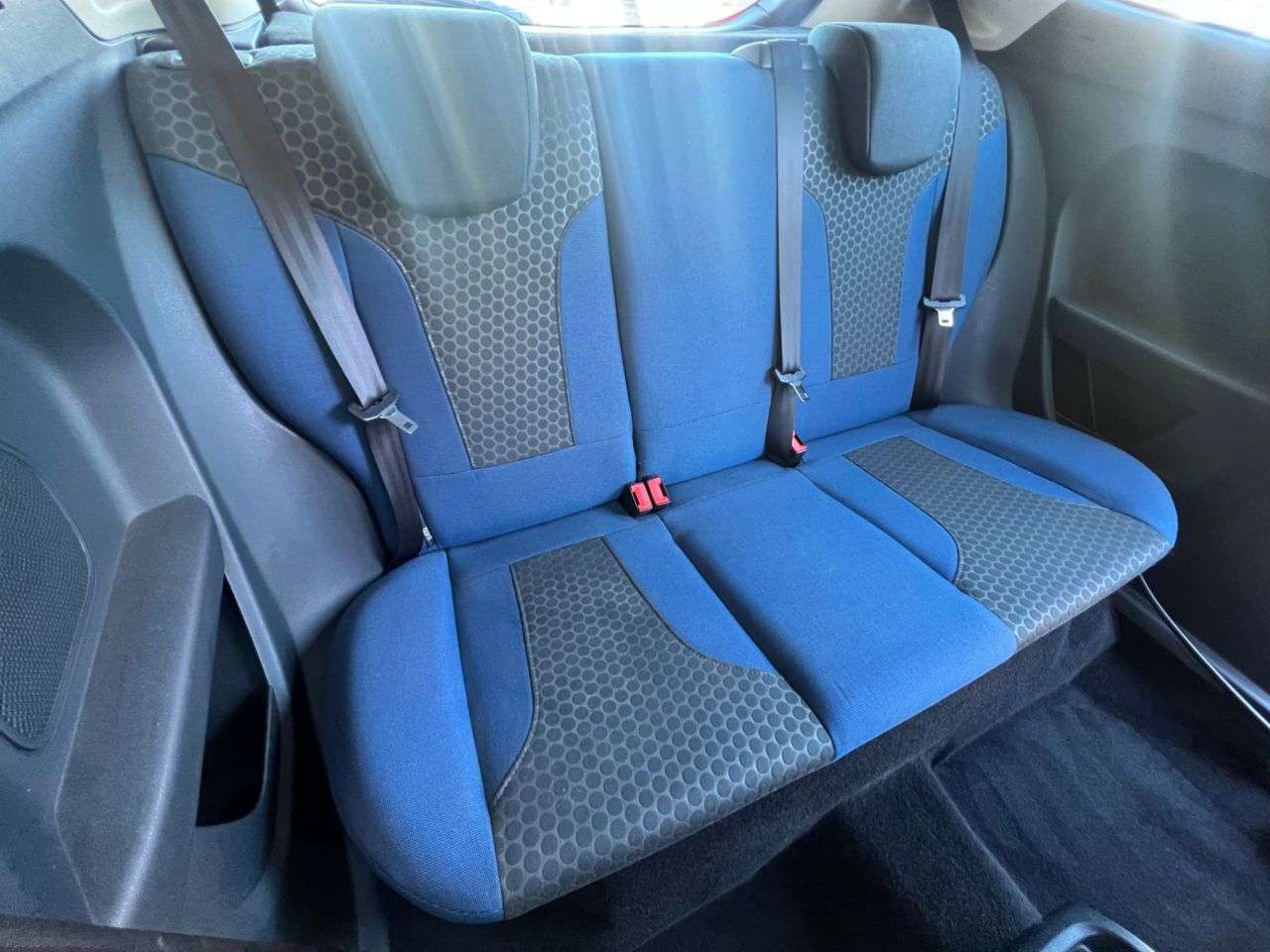 2010 FORD FIESTA 2010 FORD FIESTA