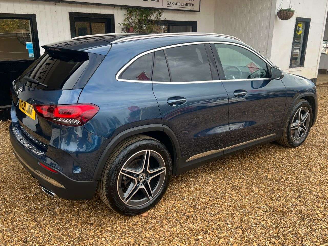 2021 MERCEDES-BENZ GLA 2021 MERCEDES-BENZ GLA