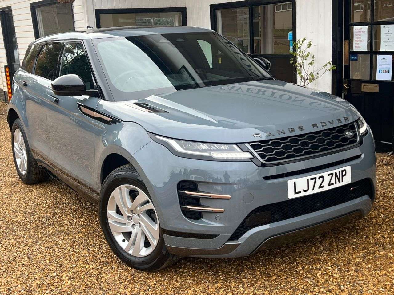 2022 LAND ROVER RANGE ROVER EVOQUE 2022 LAND ROVER RANGE ROVER EVOQUE