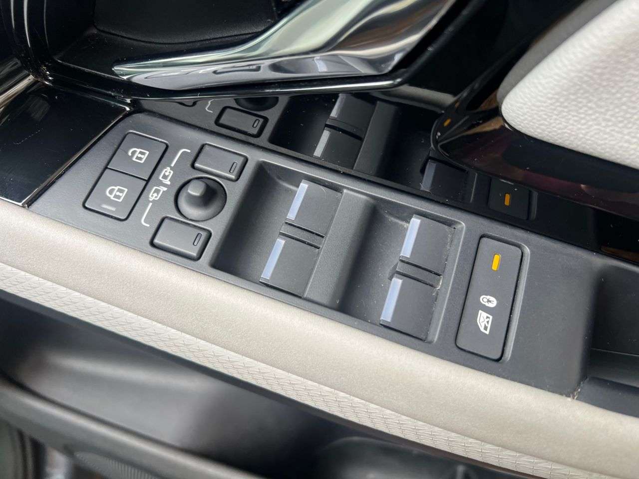 2022 LAND ROVER RANGE ROVER EVOQUE 2022 LAND ROVER RANGE ROVER EVOQUE