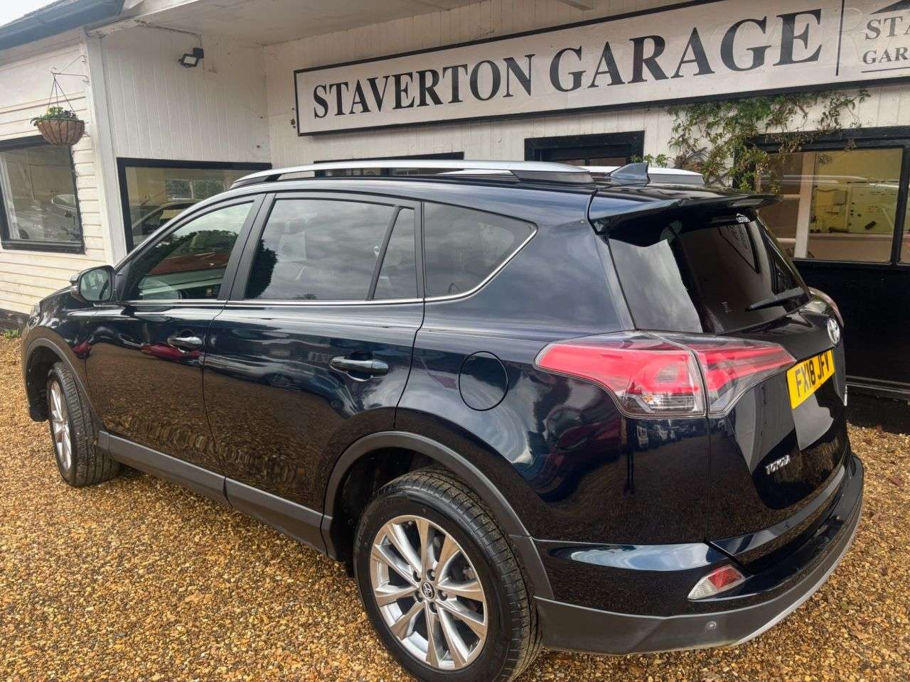 2018 TOYOTA RAV4 2018 TOYOTA RAV4