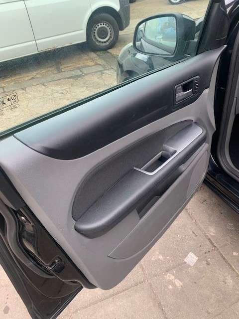 2011 FORD FOCUS 2011 FORD FOCUS