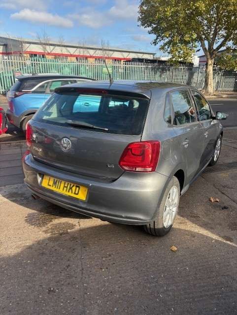 2011 VOLKSWAGEN POLO 2011 VOLKSWAGEN POLO