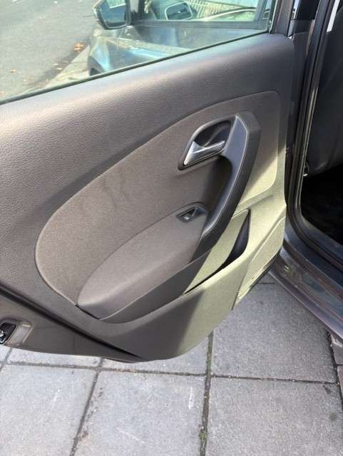 2011 VOLKSWAGEN POLO 2011 VOLKSWAGEN POLO