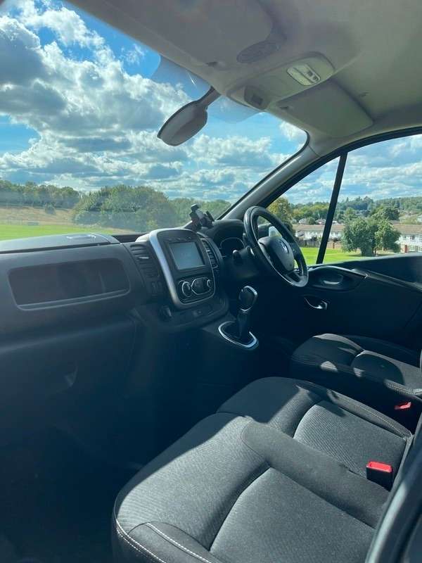 2020 RENAULT TRAFIC 2020 RENAULT TRAFIC