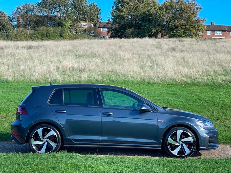 2018 VOLKSWAGEN GOLF 2018 VOLKSWAGEN GOLF