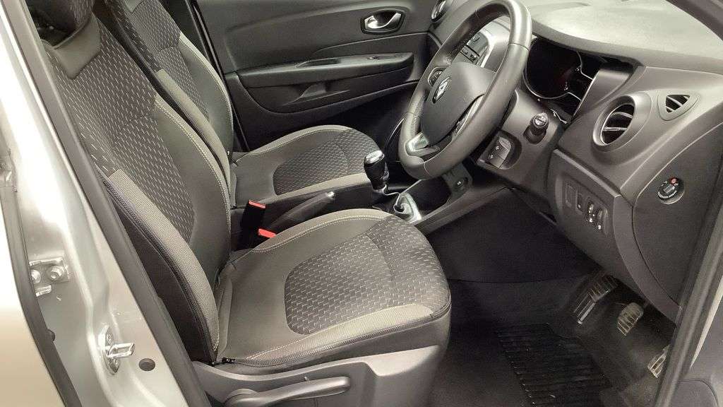 2017 RENAULT CAPTUR 2017 RENAULT CAPTUR