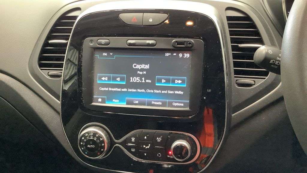 2017 RENAULT CAPTUR 2017 RENAULT CAPTUR