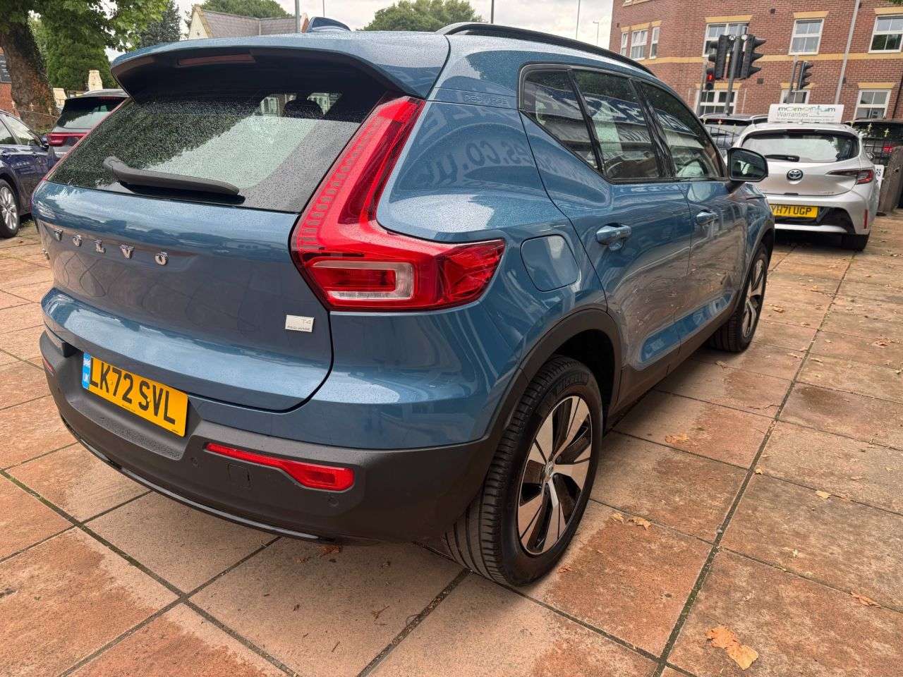 2022 VOLVO XC40 2022 VOLVO XC40