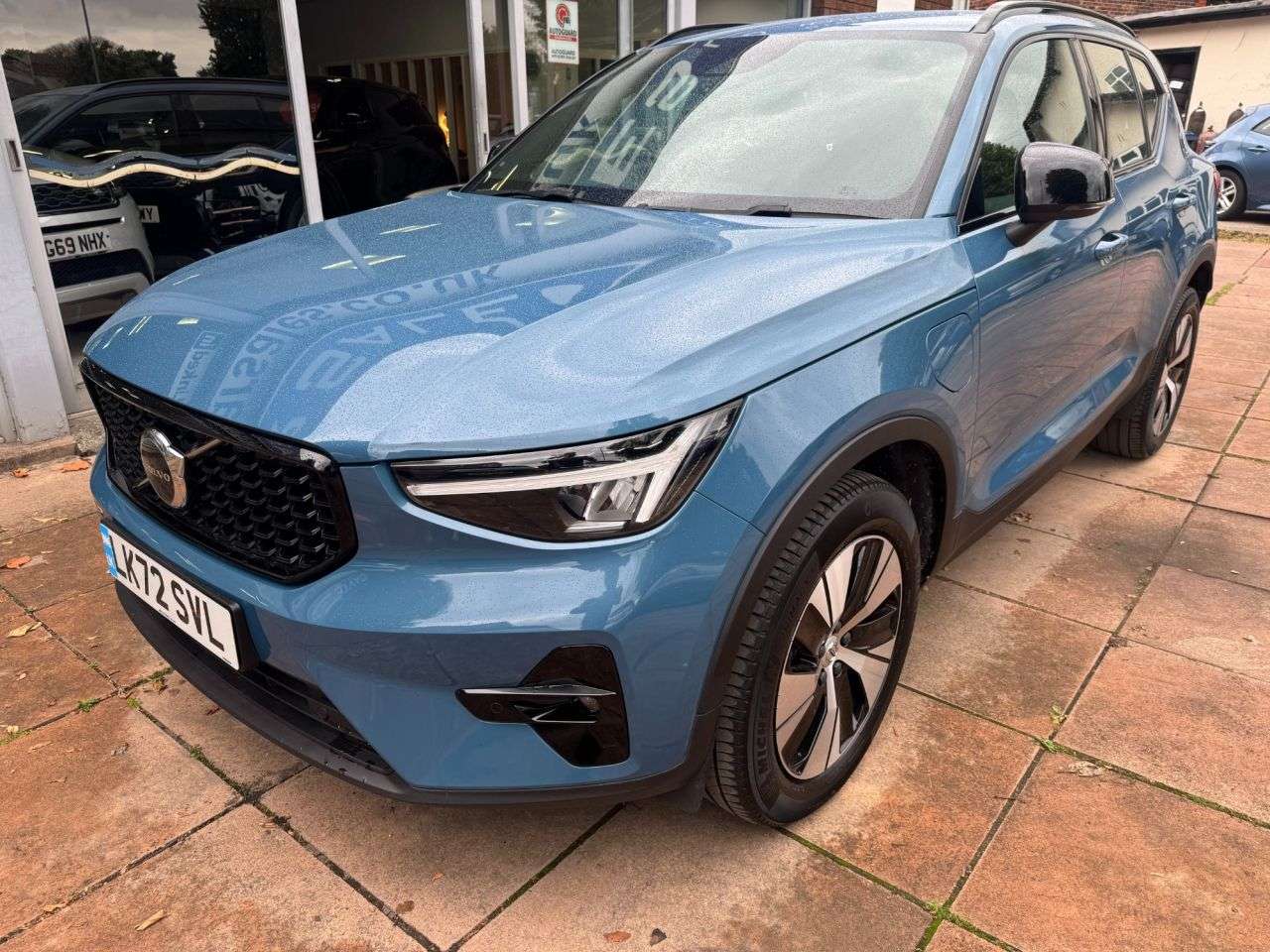 2022 VOLVO XC40 2022 VOLVO XC40