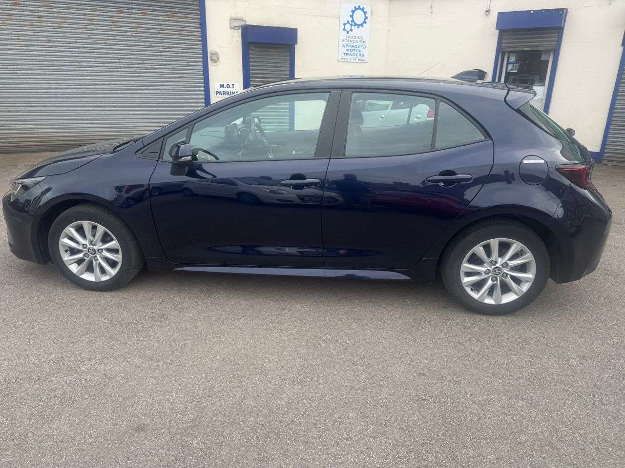 2023 TOYOTA COROLLA 2023 TOYOTA COROLLA