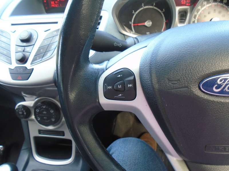 2010 FORD FIESTA 2010 FORD FIESTA
