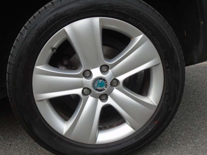 2011 SKODA YETI 2011 SKODA YETI