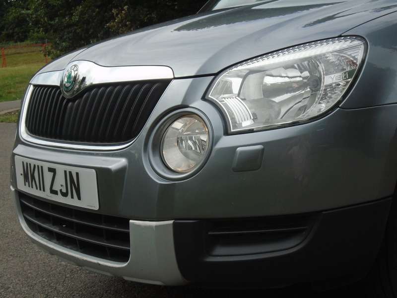 2011 SKODA YETI 2011 SKODA YETI