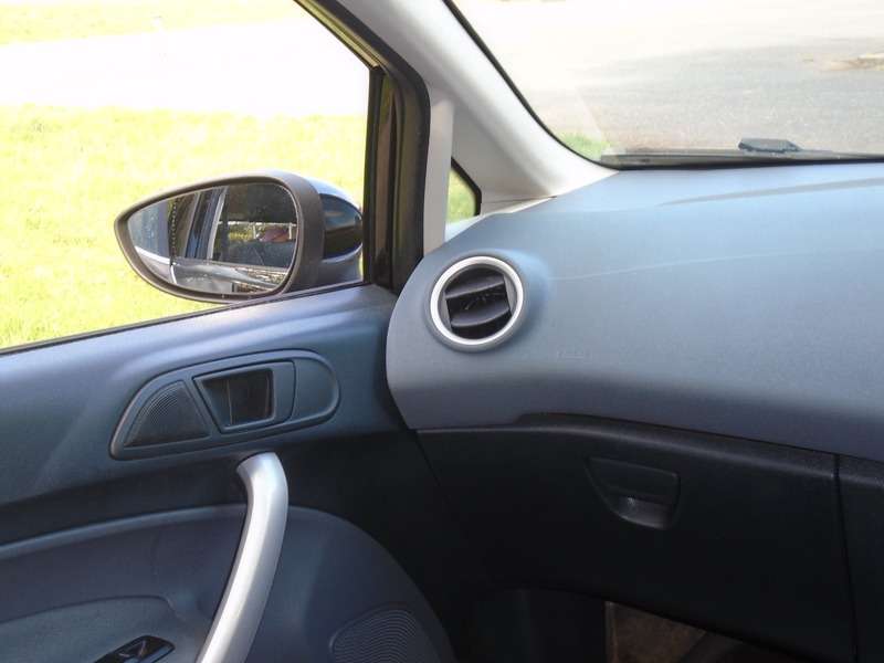 2010 FORD FIESTA 2010 FORD FIESTA