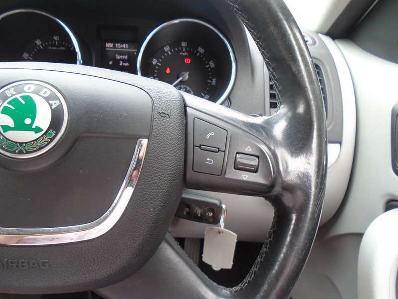 2011 SKODA YETI 2011 SKODA YETI