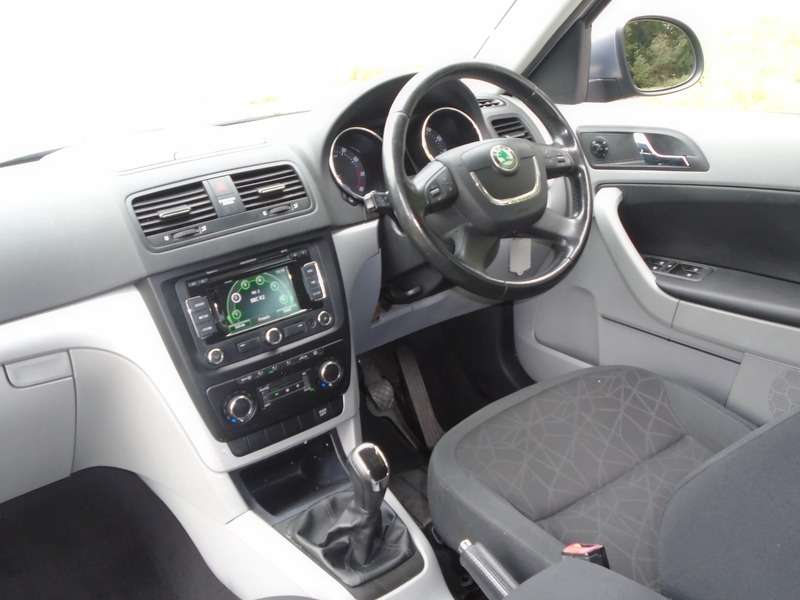 2011 SKODA YETI 2011 SKODA YETI