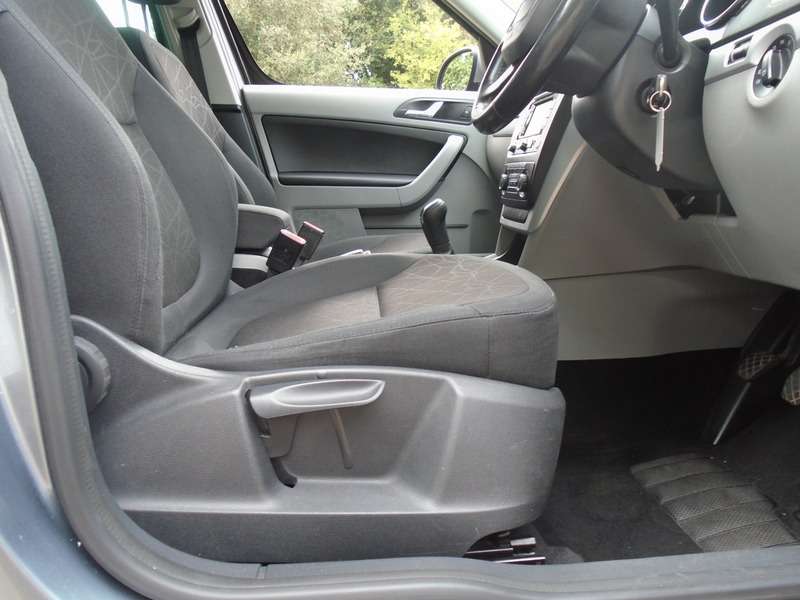 2011 SKODA YETI 2011 SKODA YETI