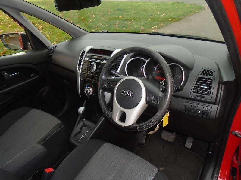 2011 KIA VENGA 2011 KIA VENGA