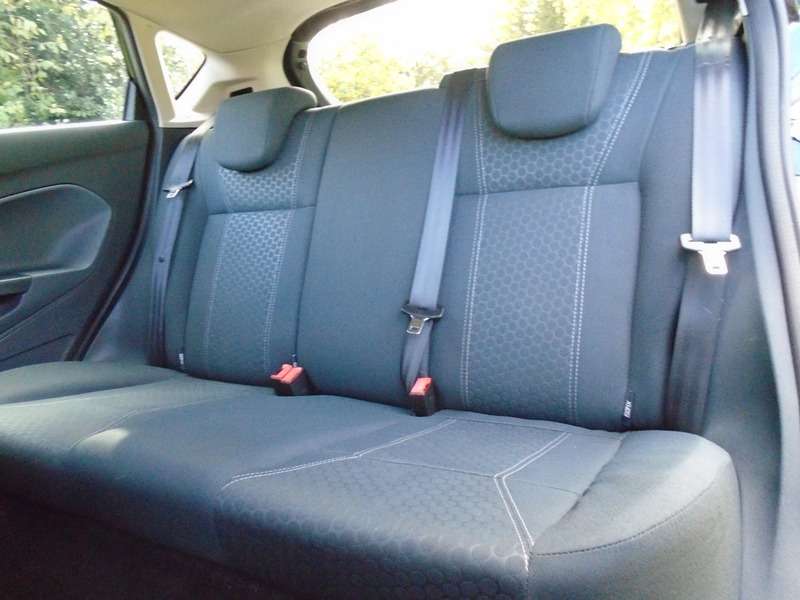 2010 FORD FIESTA 2010 FORD FIESTA