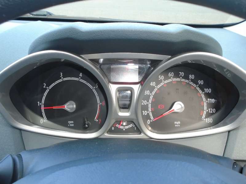 2010 FORD FIESTA 2010 FORD FIESTA