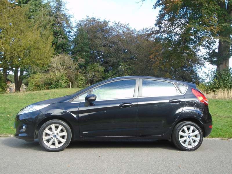 2010 FORD FIESTA 2010 FORD FIESTA