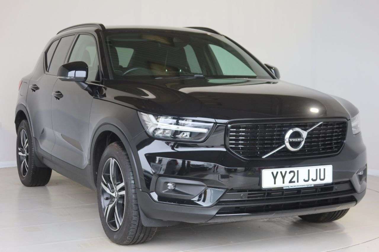2021 VOLVO XC40 2021 VOLVO XC40