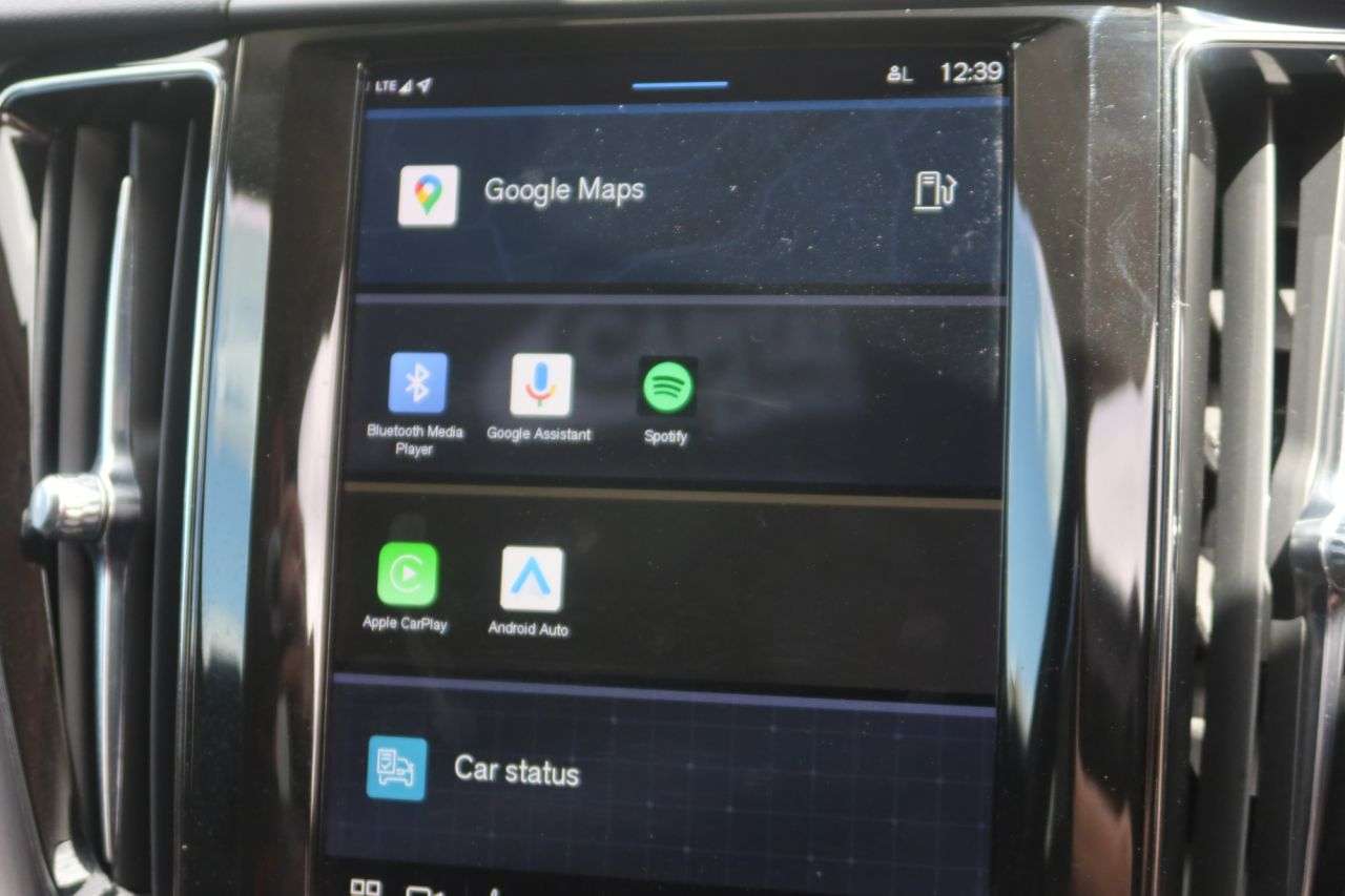 2022 VOLVO XC60 2022 VOLVO XC60