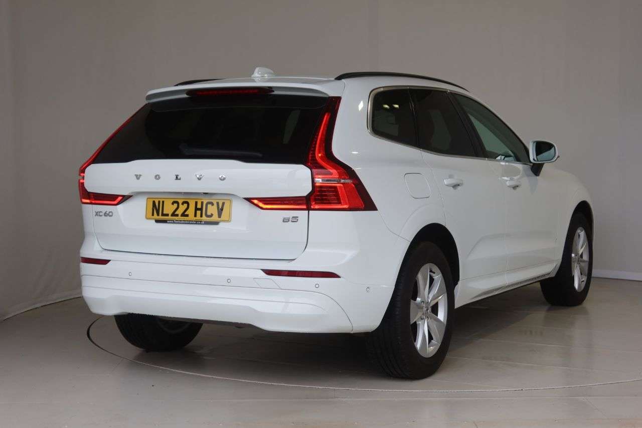 2022 VOLVO XC60 2022 VOLVO XC60