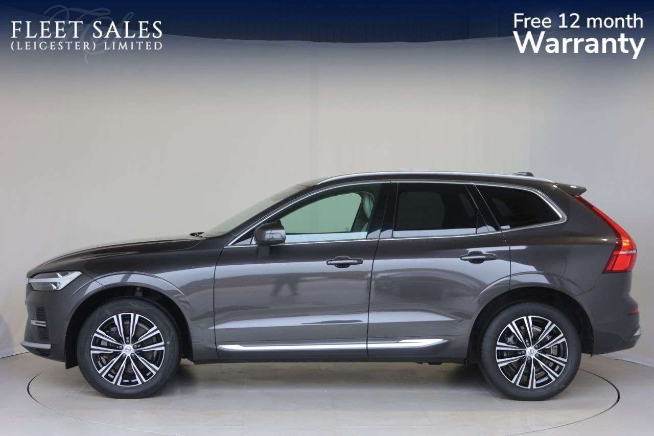 2022 VOLVO XC60 2022 VOLVO XC60