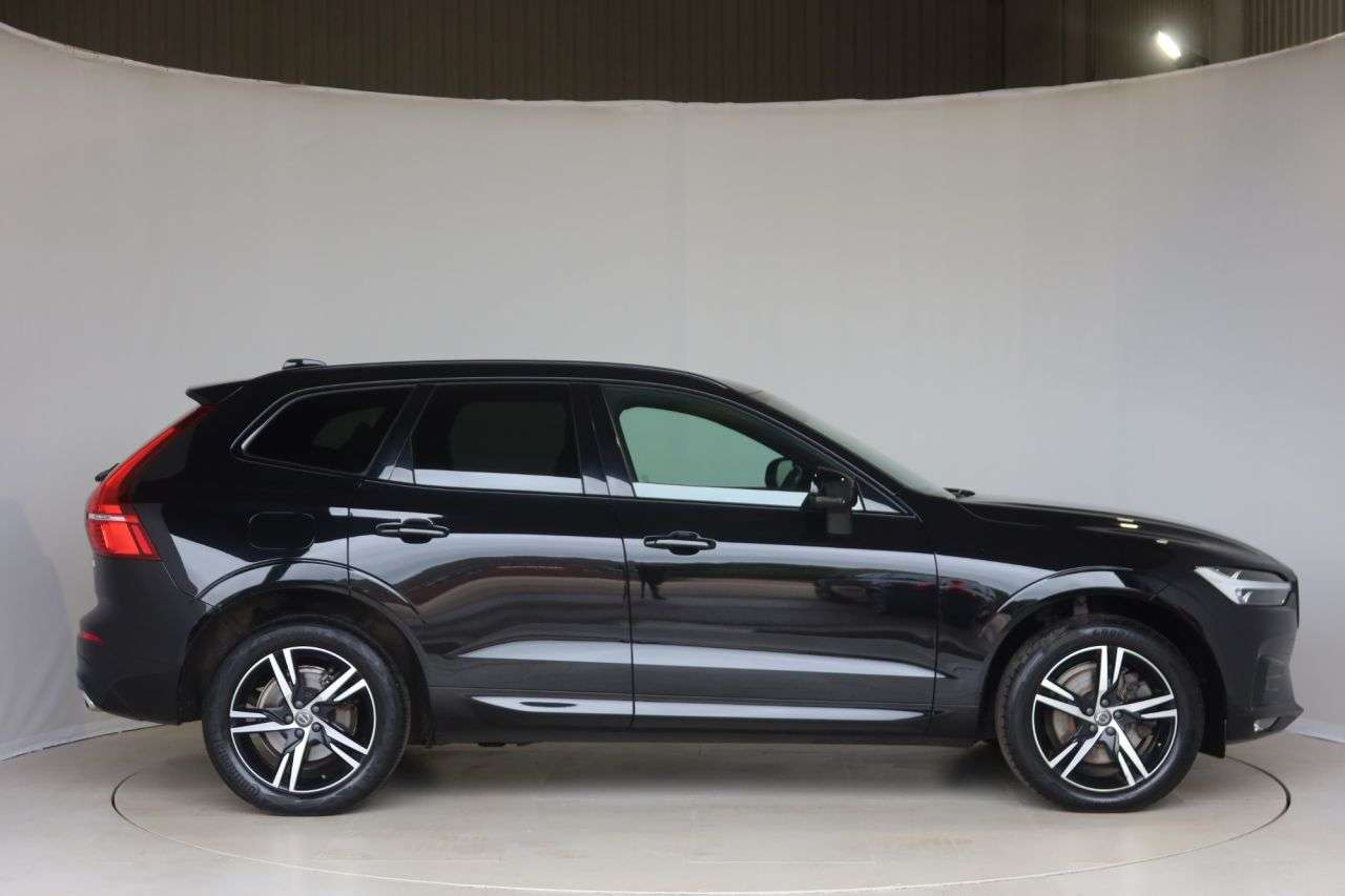 2021 VOLVO XC60 2021 VOLVO XC60