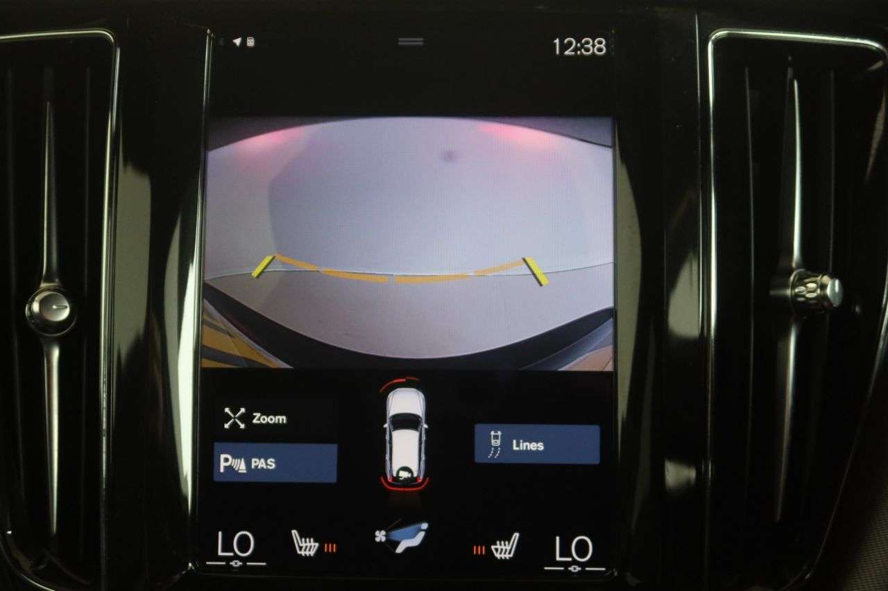 2021 VOLVO XC60 2021 VOLVO XC60