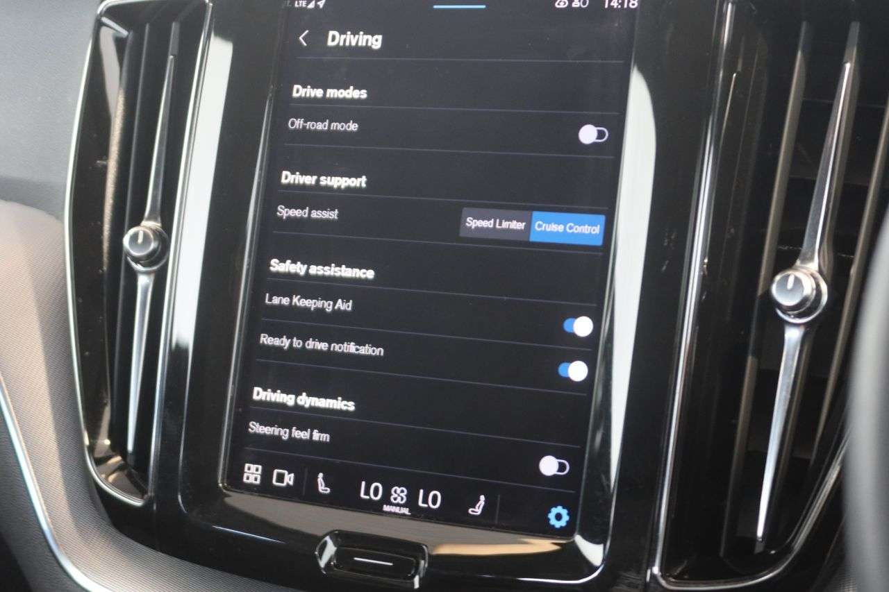 2022 VOLVO XC60 2022 VOLVO XC60