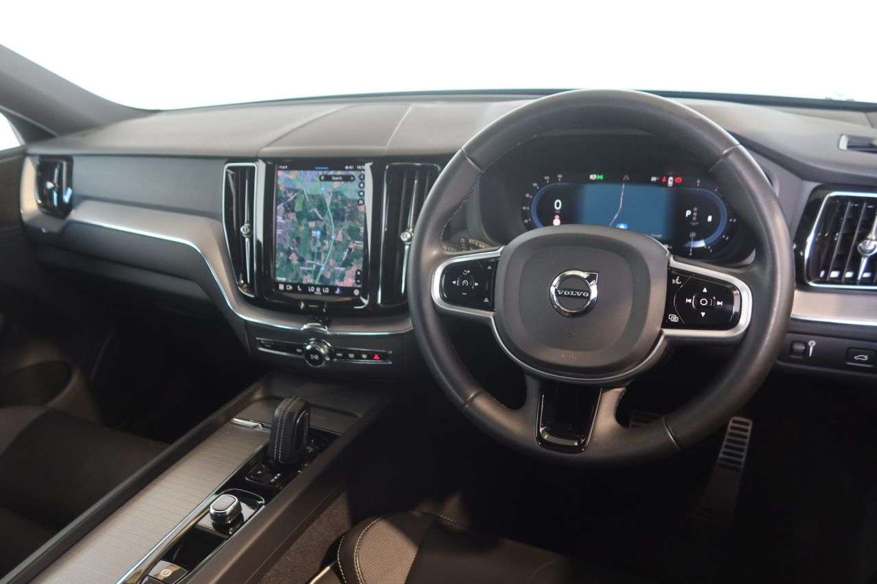 2022 VOLVO XC60 2022 VOLVO XC60